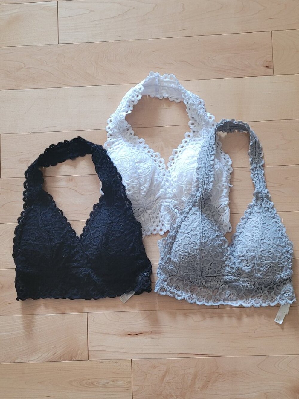 Aeropostale Lace Bralettes-Halter Straps-Removable Pads-Size XS-Set of 3